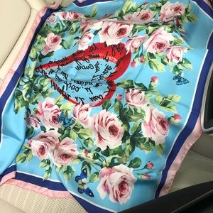 Beautiful dolce gabbana scarf / handkerchief